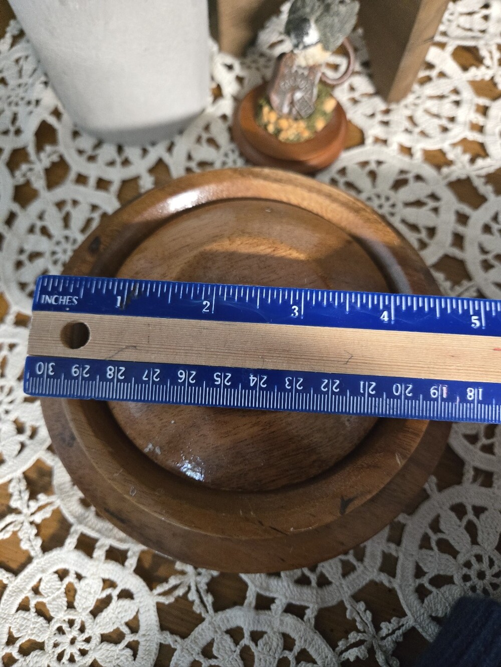 Hawaiian Carved Wooden Lidded Bowl - Picture 3 of 5